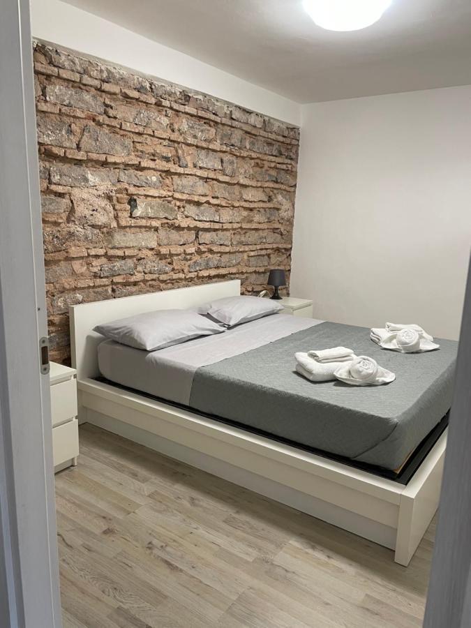 Loft Home Sweet Home คาตาเนีย ภายนอก รูปภาพ