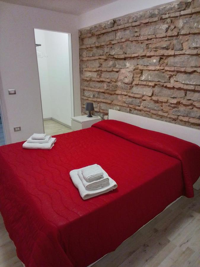 Loft Home Sweet Home คาตาเนีย ภายนอก รูปภาพ
